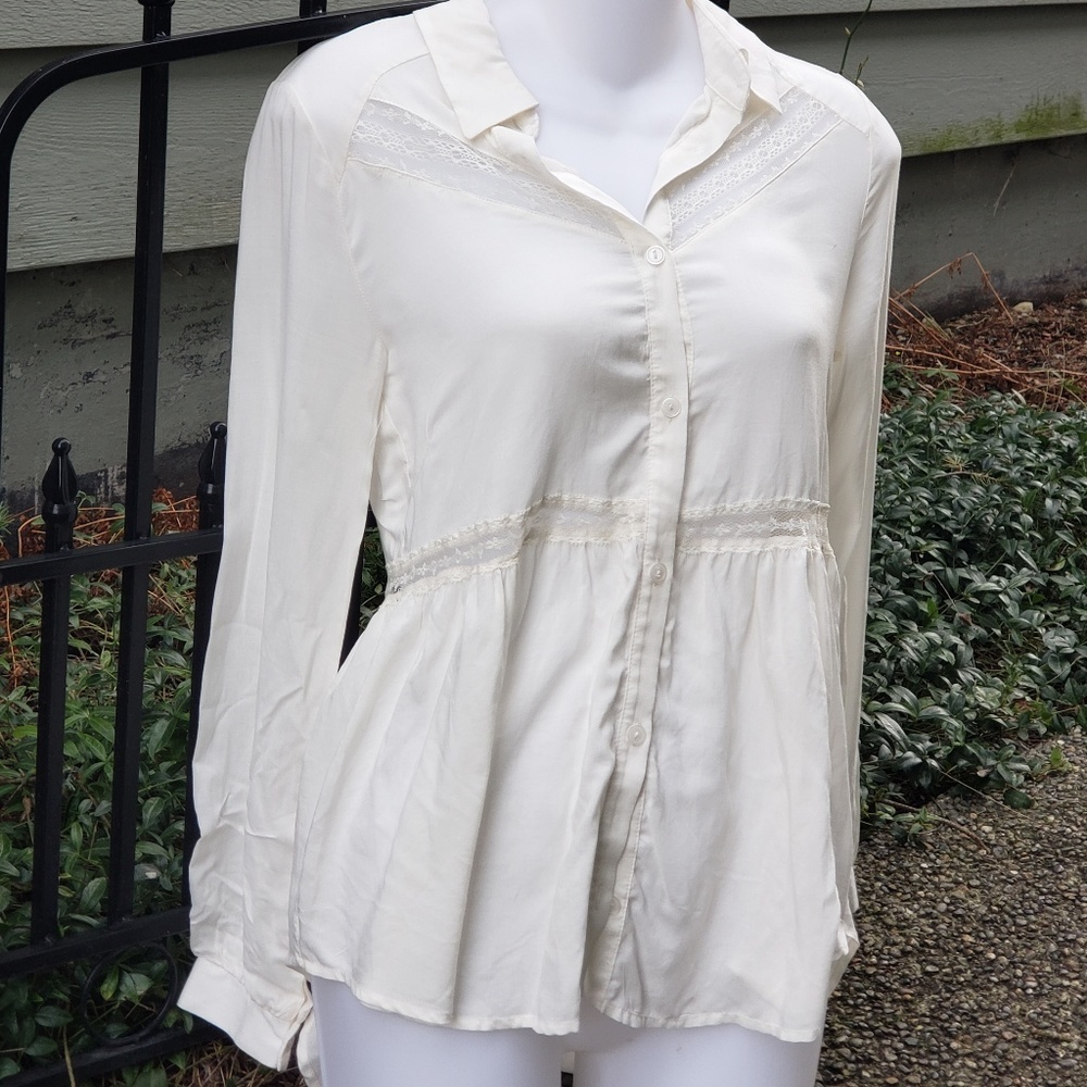 Super Cute Cream Lush Button Down Top